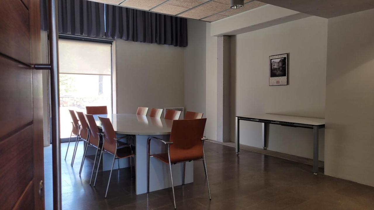 Hostatgeria De Hotel Poblet